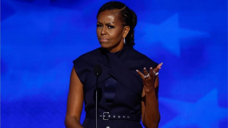 USA: Michelle Obama yahishuye ko atazitabira irahira rya Donald Trump