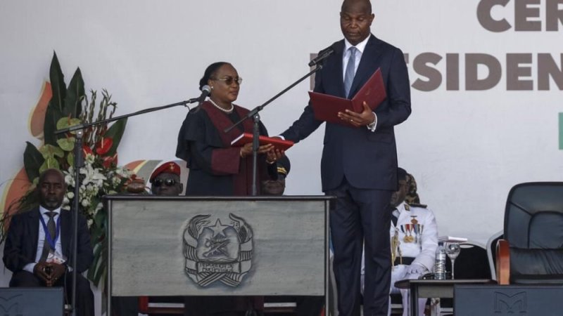 Mozambique: Perezida Daniel Chapo yarahiye nyuma y'amatora atavugwaho rumwe