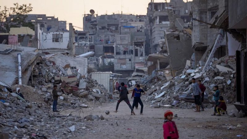 Ibitero bya Israel byahitanye abantu 40 muri Gaza nyuma yo kwemeranya na Hamas agahenge