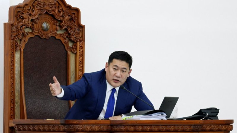Muri Mongolia Minisitiri w'Intebe yegujwe kubera ibirori by'isabukuru y'umuhungu we
