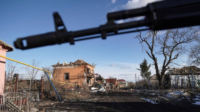 U Burusiya bwavuze ko buzemera agahenge Ukraine nikura ingabo zayo mu duce bwigaruriye