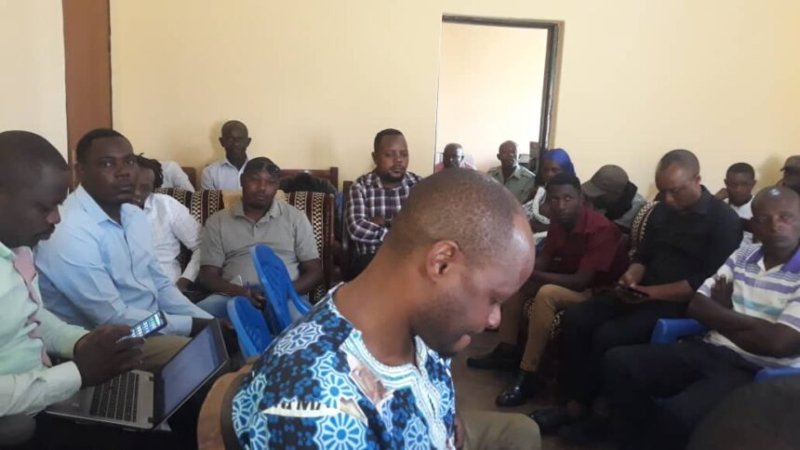 Rusizi: Abacuruzi bagaragaje ko ibura ry'amazi ribangamira isuku