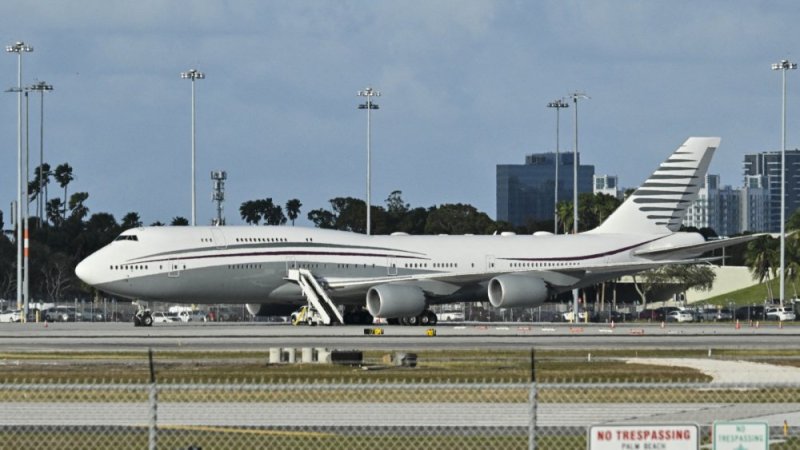 Indege Qatar yahaye Amerika izahindurwa ‘Air Force One' mu mezi atandatu