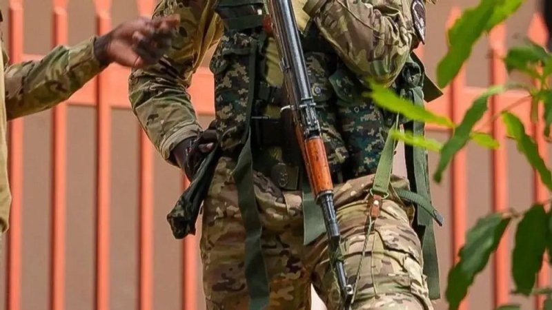 Somalia: Abasirikare bahamijwe icyaha cyo gukorana na Al shabaab bishwe