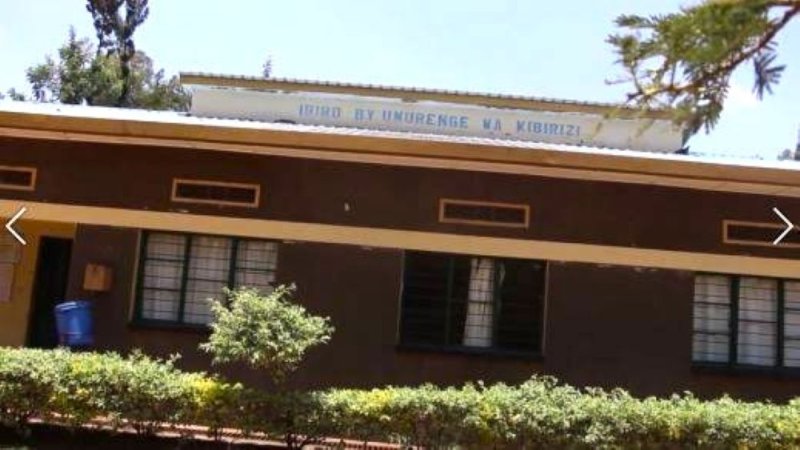 Nyanza: Umusore akurikiranyweho kwica nyina amutemye