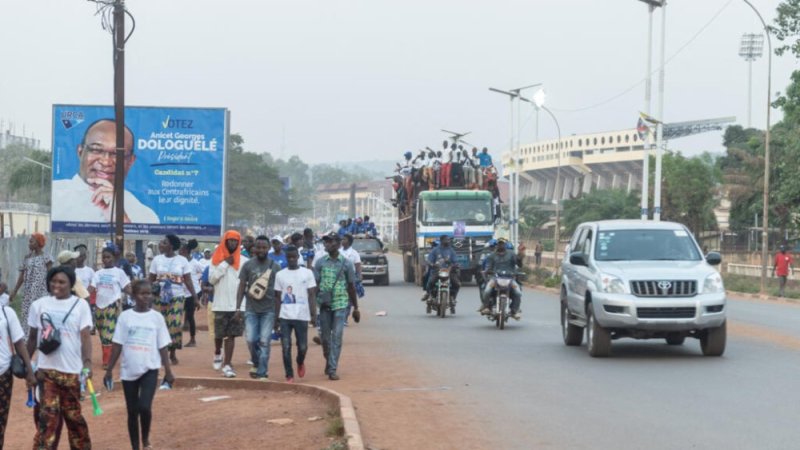 Abaturage ba Centrafrique baramukiye mu matora, mu gihugu umutekano ucunzwe n'Ingabo z'u Rwanda
