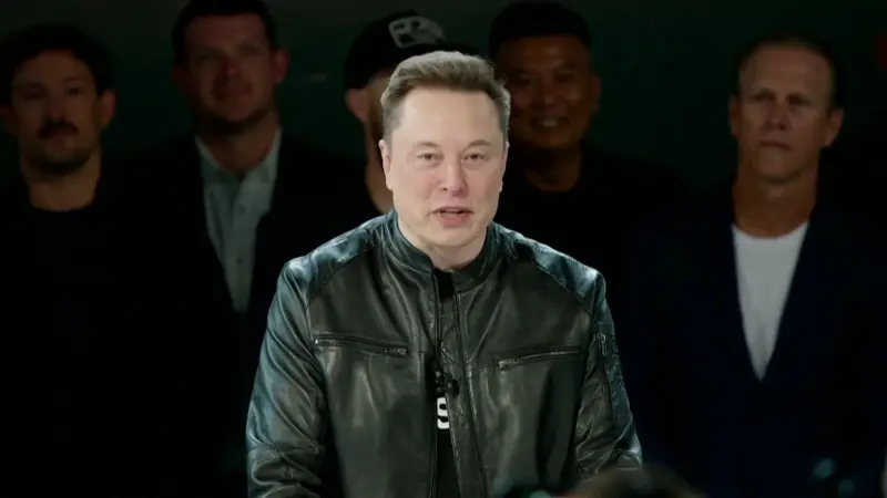 Elon Musk abaye uwa mbere ku isi utunze tiliyari y'amadolari mu gihe agaciro ka SpaceX katumbagiye