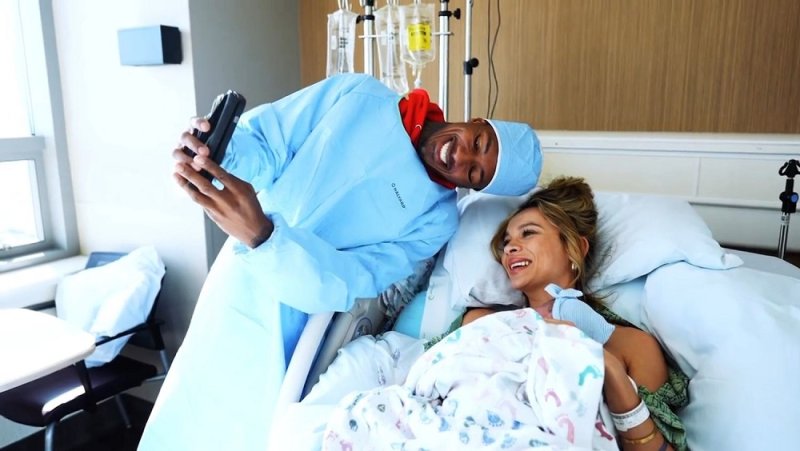 Nick Cannon ari mu byishimo byinshi byo kwibaruka umwana wa 12