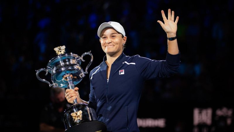 Ashleigh Barty wari uwa mbere ku isi muri Tennis yasezeye ku myaka 25 gusa