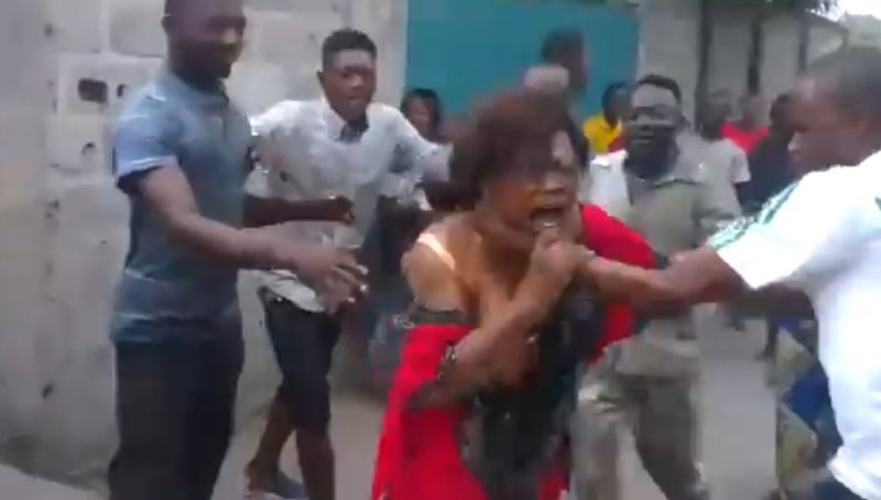 Umugore ukora muri Banki yahuye n'uruva gusenya nyuma yo kurangira abajura umukiriya wabikuje menshi ngo bamwambure