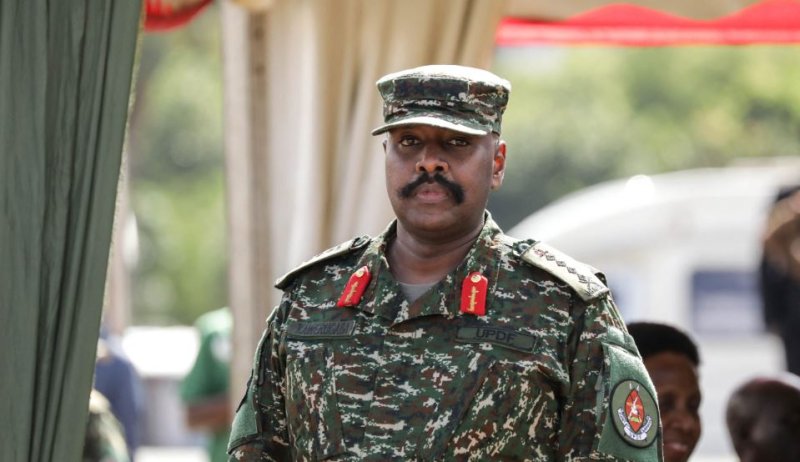 Uganda: Ibitangazamakuru byari byafunzwe na Gen. Muhoozi byakomorewe