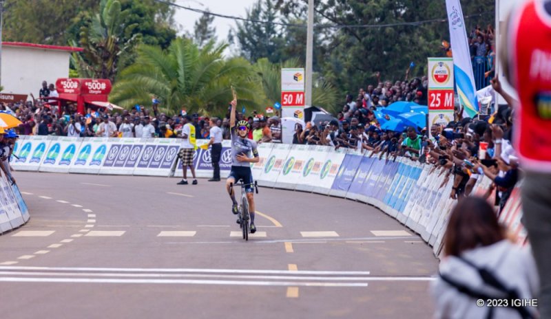 Umusuwisi Matteo Badilatti yegukanye agace ka 6 ka Tour du Rwanda,Mugisha ava mu irushanwa