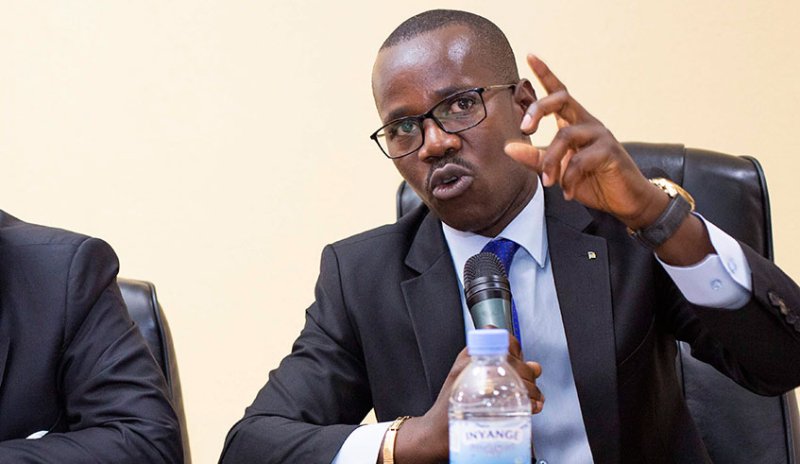 Senateri Evode yavuze kucyari gukurikira iyo iyimikwa ry'umutware w'Abakono ritamaganwa 