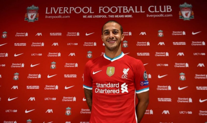 Liverpool yasinyishije umukinnyi wo hagati uri mu beza cyane ku isi