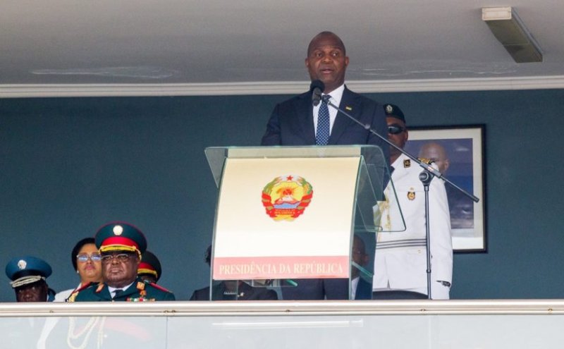 Mu gihugu cya Mozambique abasirikare bakuru basabwe kuva mu ngo no mu biro bakajya ku rugamba