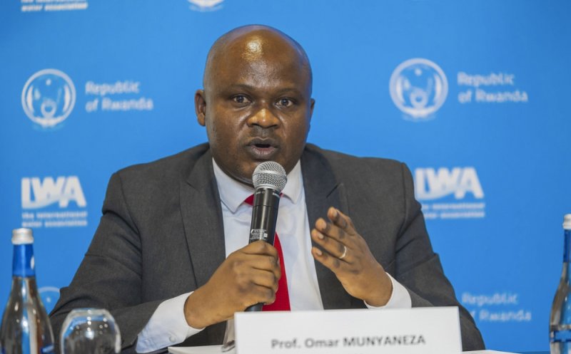 Prof Omar Munyaneza wayoboye WASAC yatawe muri yombi