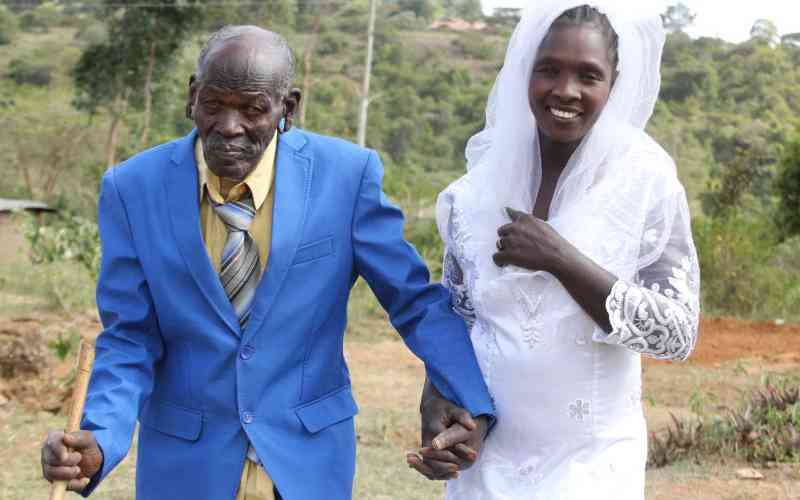 Kenya: Umusaza w'imyaka 89 wari ukiri Imanzi yashyingiranwe n'umugore w'imyaka 40