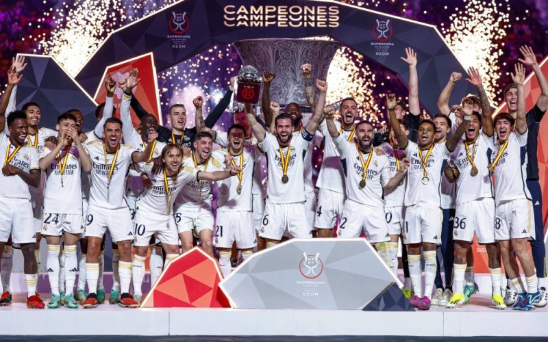 Real Madrid yanyagiye FC Barcelona yegukana Super Cup ya Espagne ku nshuro ya 13