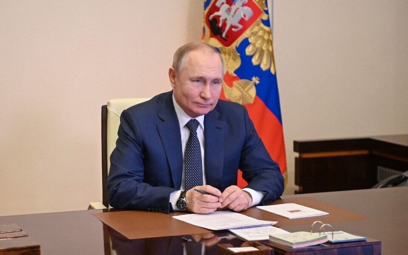 Perezida Putin yaburiye ibihugu biri gufatira ibihano Uburusiya