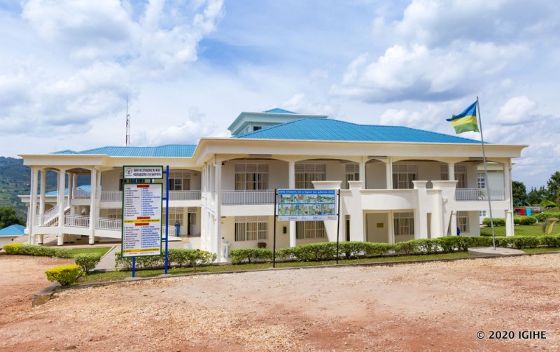 Umuntu wa 18 yahitanywe na COVID-19 mu Rwanda abandi 37 barayandura