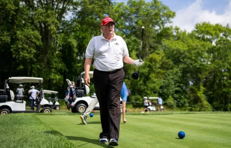 Trump yarusimbutse nyuma yo gutabarwa urupfu rwari rwamwegereye