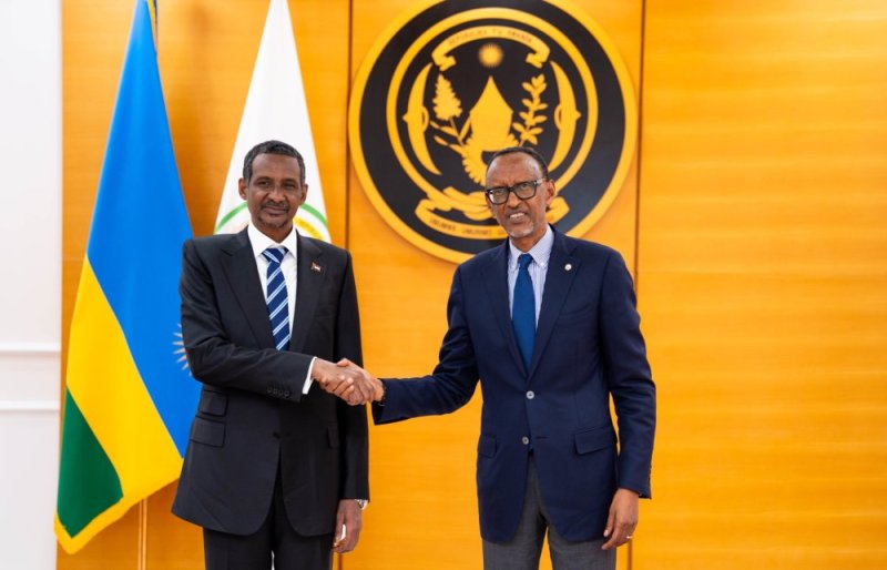 Perezida Kagame yakiriye Gen Dagalo urwanya ubutegetsi bwa Sudani
