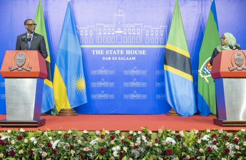 Perezida Kagame yashimiye mugenzi we Samia Suluhu ikintu gikomeye yakoze