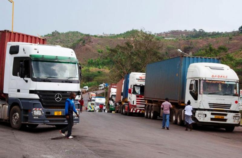 Abashoferi b'imodoka zambukiranya imipaka ntibarebwa n'ibihano bishya byo gukurwaho amanota