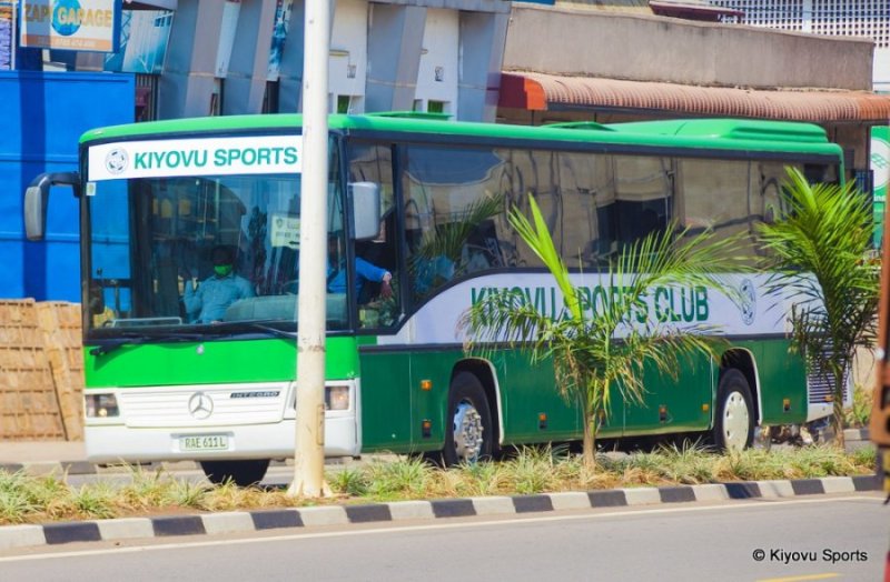 Kiyovu Sports yagiye mu mwiherero wo kuganira ku iterambere ku kiyaga cya Muhazi