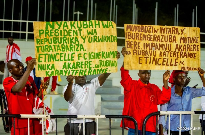 Akarere ka Rubavu na Etincelles FC byitandukanyije n'abafana bayitabarije kuri Perezida Kagame