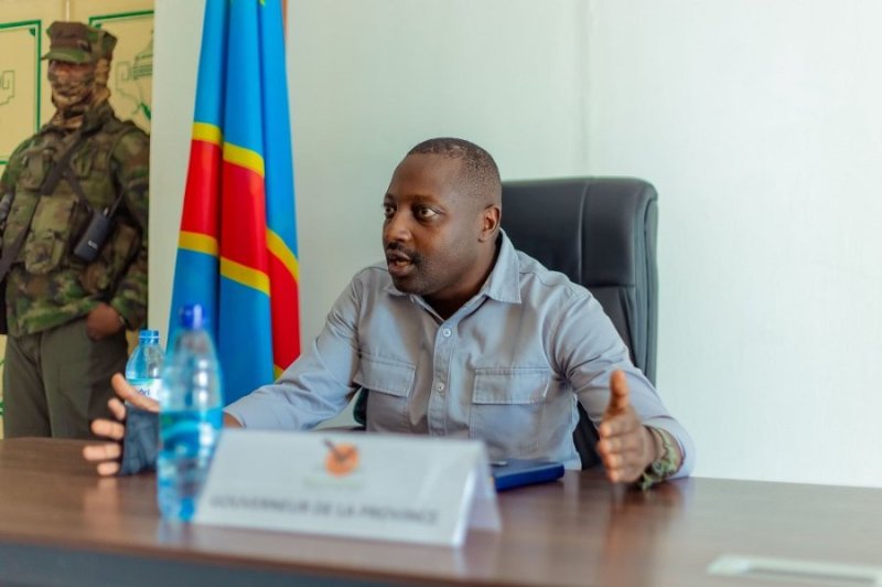 Abarundi bagiye gutoza FDLR na Nyatura mu 2014- Guverineri Bahati wa Kivu y'Amajyaruguru