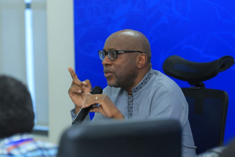 Inteko y'Umuco yanenze abavangavanga indimi ngo babe ‘abasirimu'