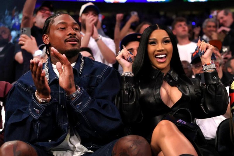 Cardi B yatandukanye n'umugabo we mushya