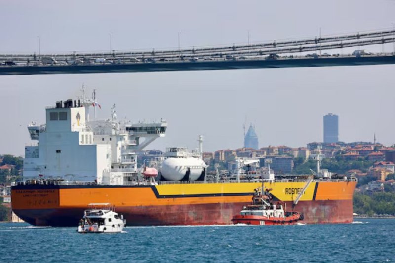 U Burusiya bukomeje kungukira mu ntambara ya Iran na Amerika