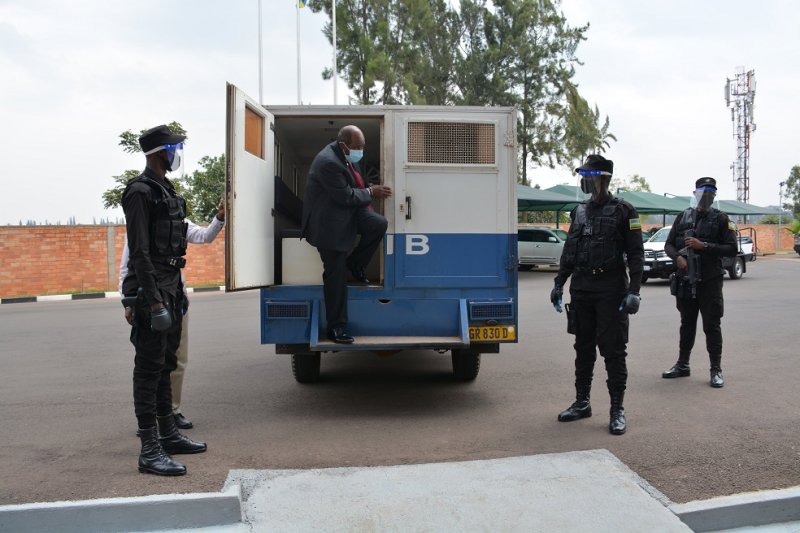 Umukobwa wa Rusesabagina yavuze igihe baherukira kuvugana n'aho yaba yarafatiwe