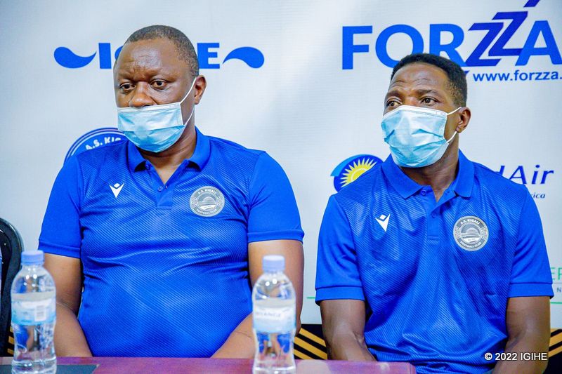 AS Kigali yahaye akazi abatoza 2 bo muri Uganda nyuma yo kwirukana Nshimiyimana