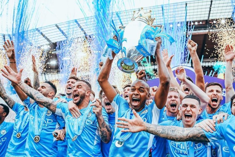 Manchester City yongeye kwegukana igikombe cya Premier League bivuye kure