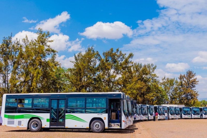 Kigali:Jali yamuritse imodoka nshya igiye gukoresha mu gutwara abagenzi