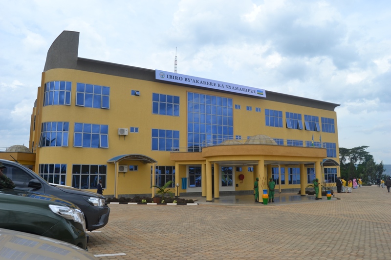  Mukamuyoboke warokotse Jenoside yahawe impyiko n'umuturanyi we utarahigwaga