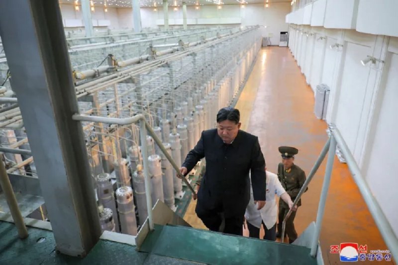 Koreya ya Ruguru bwa mbere yashyize ahagaragara amafoto y'ikigo gitunganya uranium
