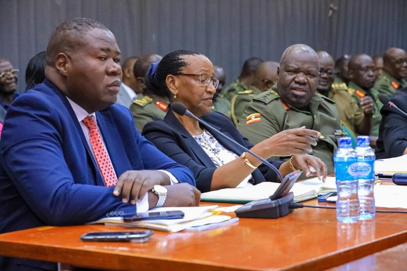 Ubutumwa bwa Gen Muhoozi bwongeye kurikoroza mu Nteko ya Uganda