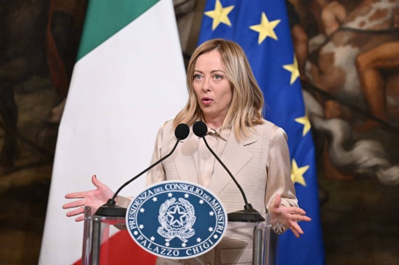Minisitiri w'intebe w'u Butaliyani Giorgia Meloni avuga ko arimo gukorwaho iperereza