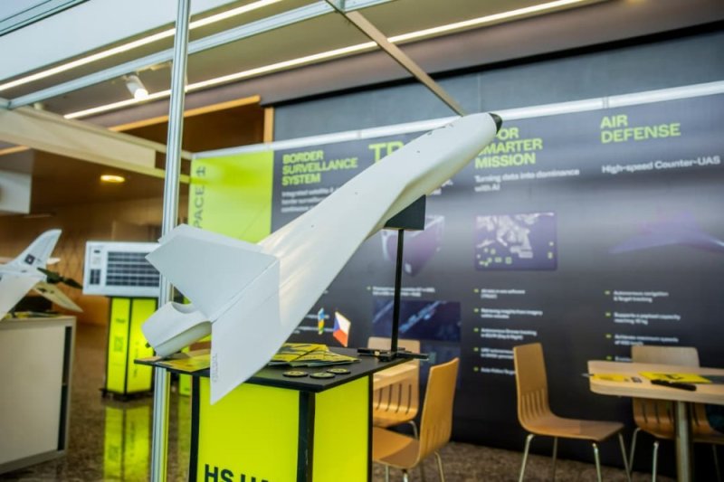 Umwihariko wa TRL Group, uruganda rukorera mu Rwanda drones zirimo iza gisirikare