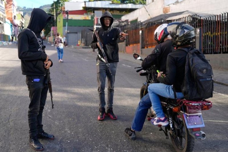 Amerika yasabye abaturage bayo kuva muri Venezuela