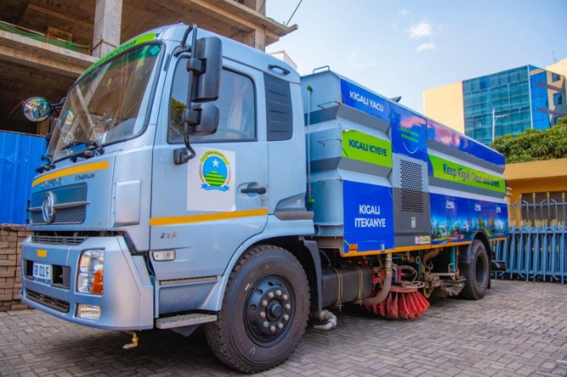 Ku bintu 24 byasabwaga yari yujuje 5 gusa! Impaka hagati ya PAC n'umugi wa Kigali ku igurwa ry'imodoka yoza imihanda