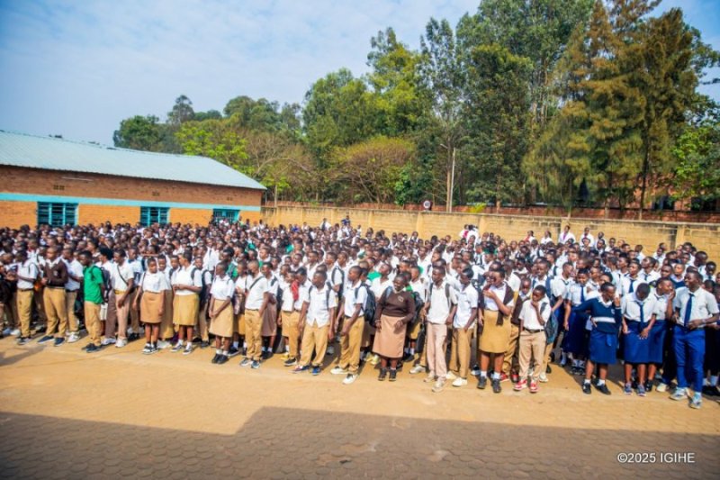 Abiga mu mashuri yisumbuye bikubye inshuro zirenga 20 mu myaka 32