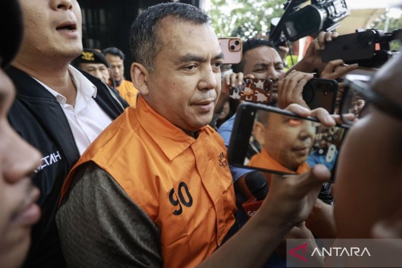 Indonesia: Minisitiri yatawe muri yombi nyuma yo kumara amasaha icumi ahatwa ibibazo