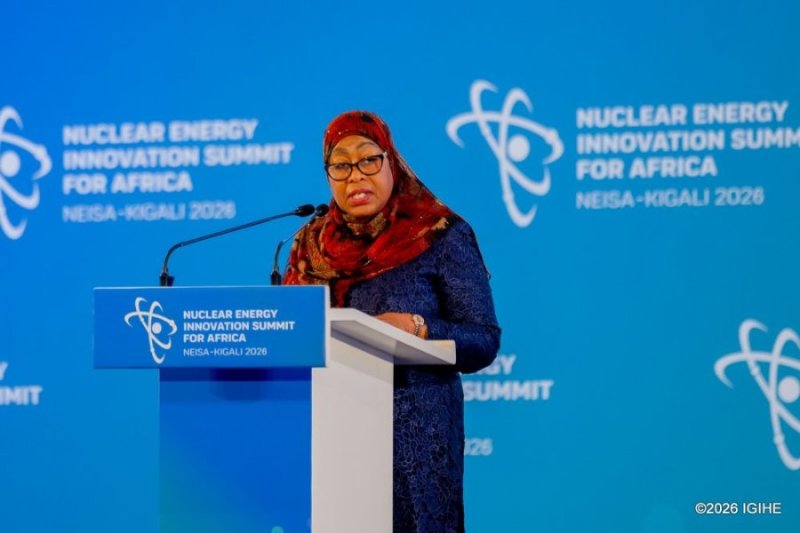 Suluhu yashimiye Perezida Kagame wafashe iya mbere ku ikoreshwa ry'ingufu za nucléaire muri Afurika