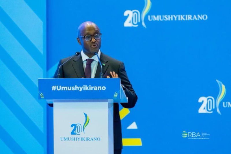 Hari izo mwabonye zimira ibisasu n'izindi zihari - Minisitiri Nduhungirehe ku ngamba z'ubwirinzi