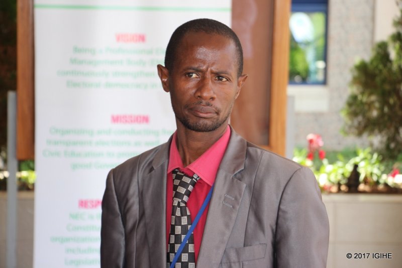 RIB yaburiye abanyamakuru bakoresha ibiganiro Barafinda kandi afite uburwayi bwo mu mutwe bwamubanye karande